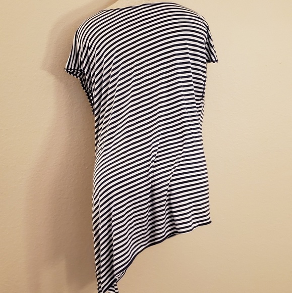 Asymetrical striped blue white blouse - Picture 2 of 3